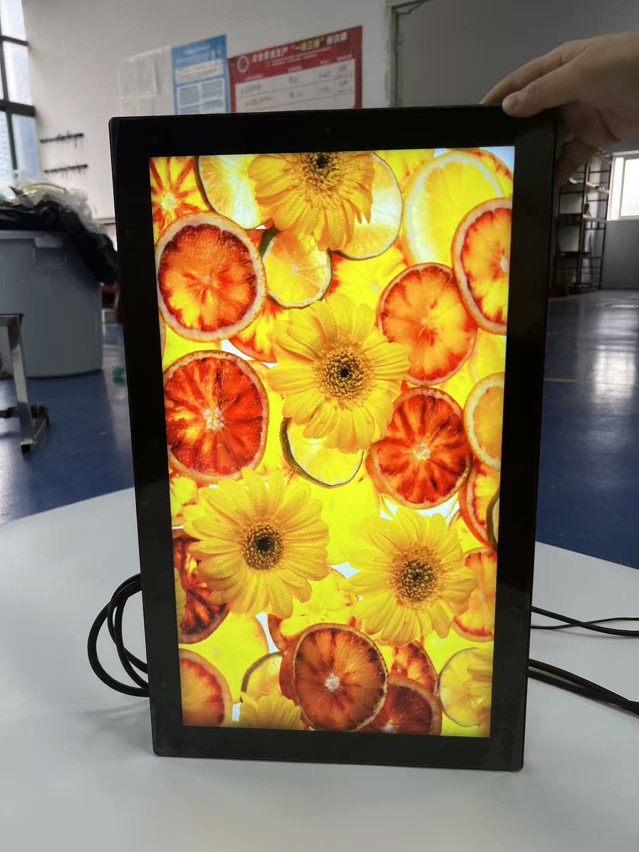 Najnowsze blogi firmy Wodoodporny przemysłowy monitor LCD IP67 do użytku zewnętrznego