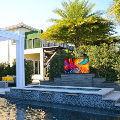 kupować 55-calowy zewnętrzny wyświetlacz reklamowy LCD o jasności 3000 nitów IP67 Wodoszczelne i przeciwbroniaste szkło produkcja online